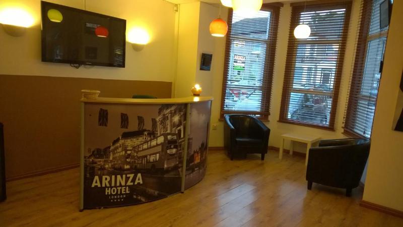 Oyo Arinza Apartments, Liverpool Exterior photo
